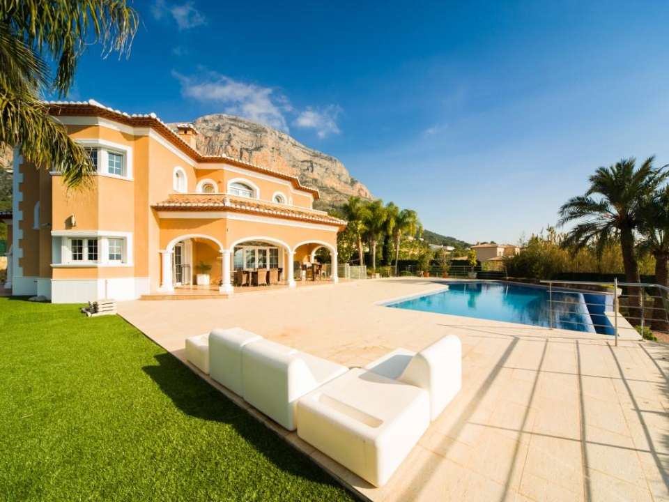 Villas for Sale in Javea